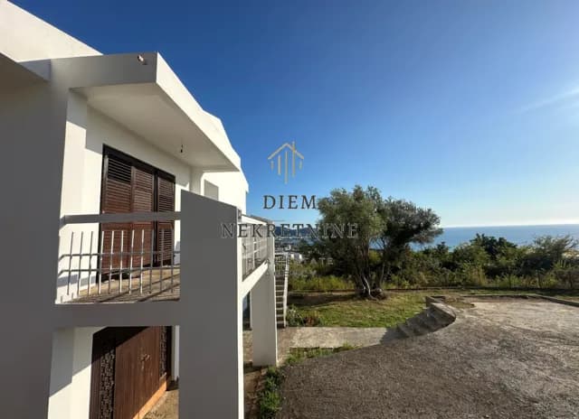 Prodaja, Kuća ili Vila, 270m2, Šušanj, Bar