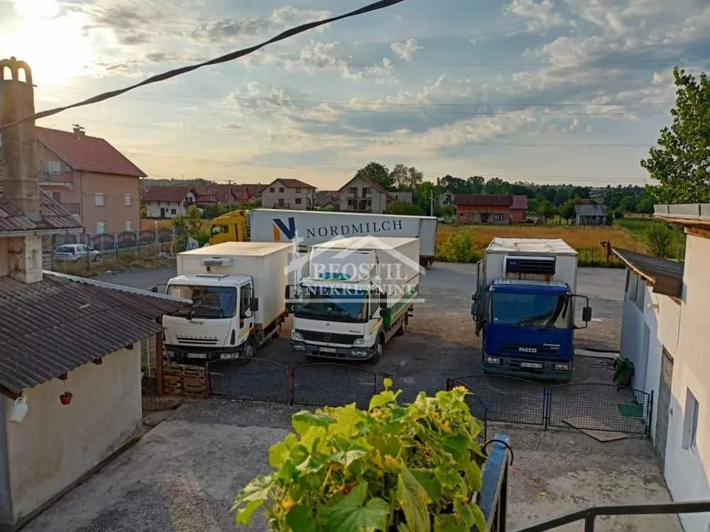 Prodaja, kuća 222 m2, Širi Centar, Valjevo, Kolubarski Okrug