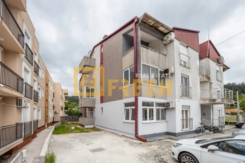 Dvosoban stan, 70m2, Cetinje, Prodaja