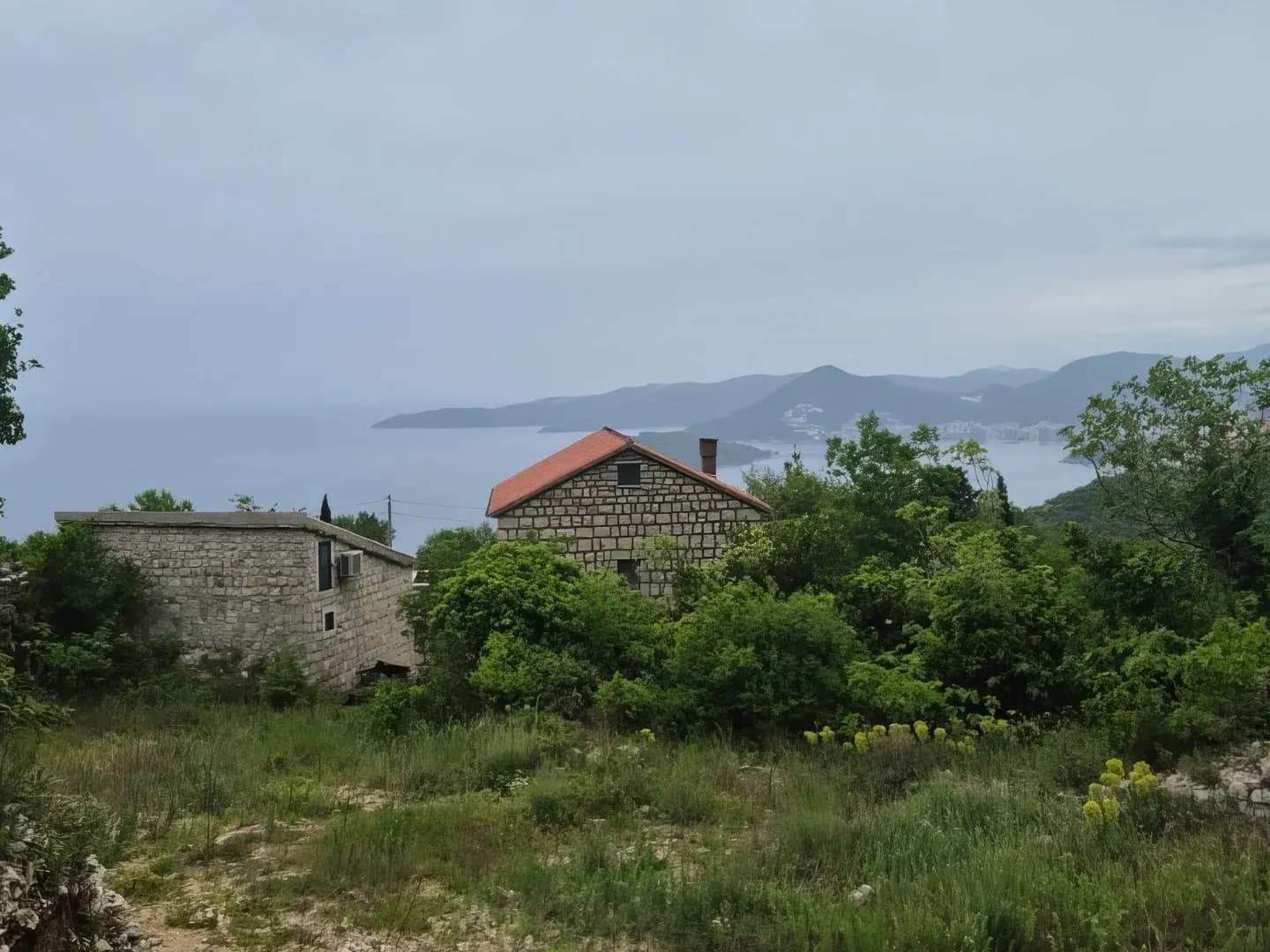 Prodaja, zemljište, 850m2, Tudorovići, Budva