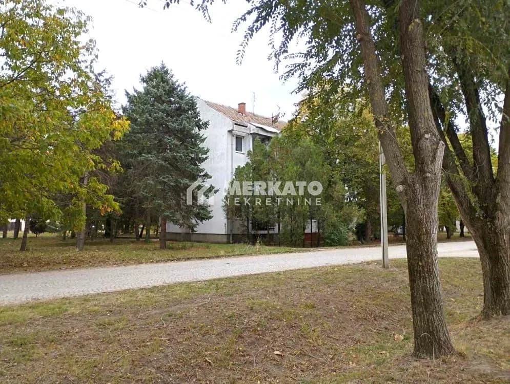 Prodaja, stan 72 m2, Lazarevo, Zrenjanin, Srednje-Banatski Okrug
