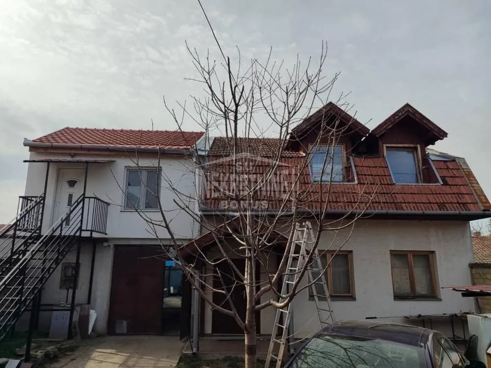 Prodaja, kuća 350 m2, Bajnat, Subotica, Severno-Bački Okrug