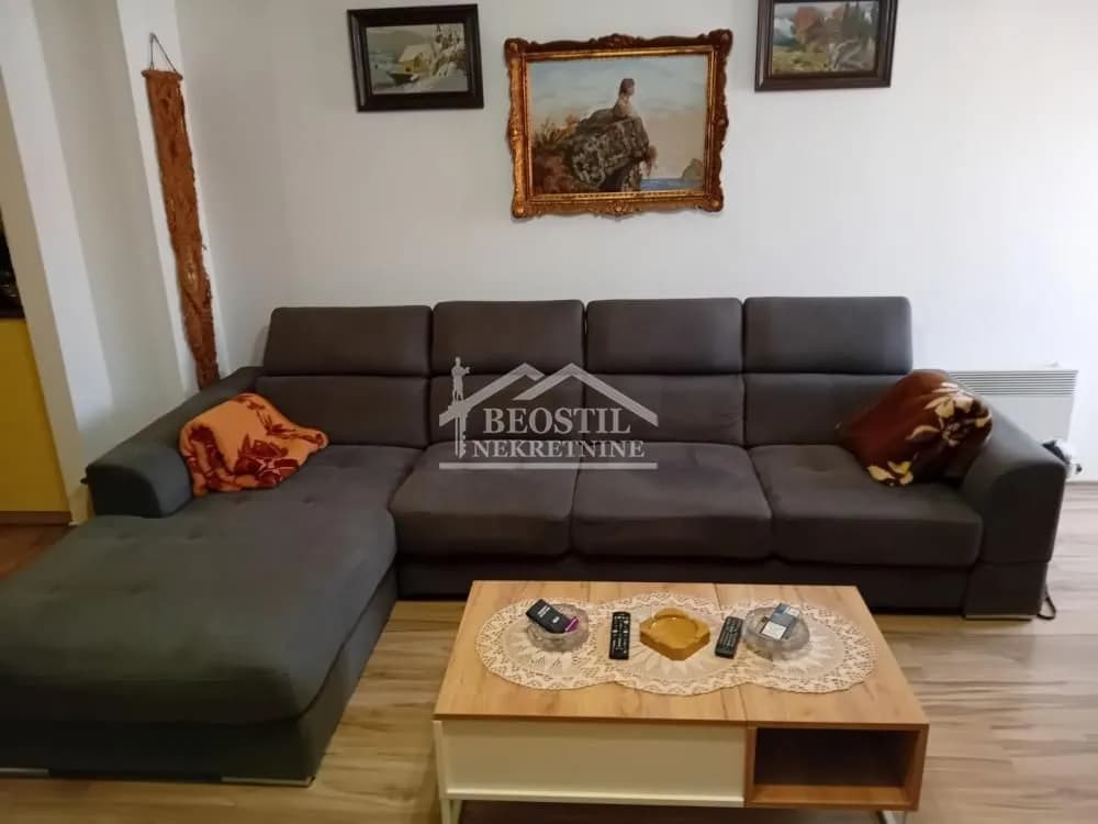 Prodaja, stan 51 m2, Centar, Veliko Gradište, Braničevski Okrug