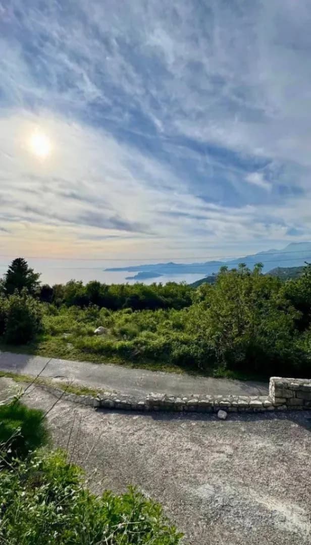 Urbanizovana parcela u Budvi