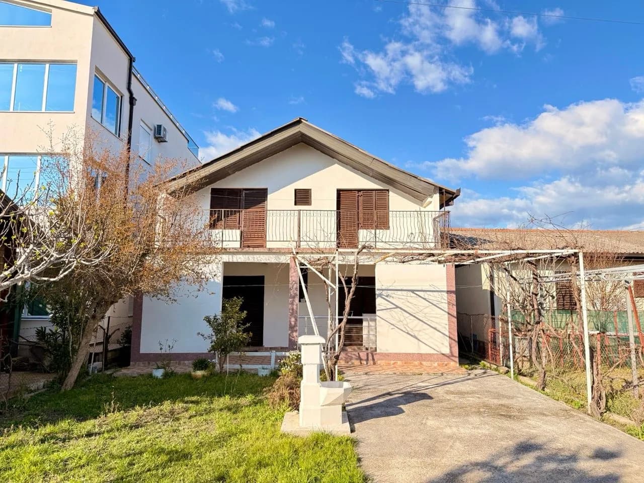 Prodaja, Kuća ili Vila, 216m2, Donji Štoj, Ulcinj
