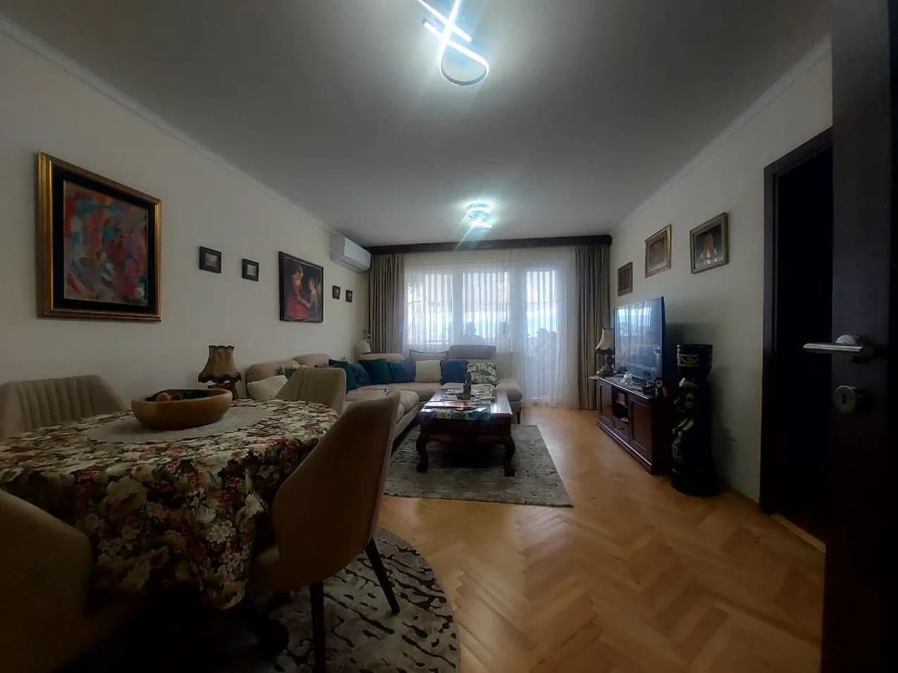 Prodaja, Stan, 70m2, Centar, Nikšić