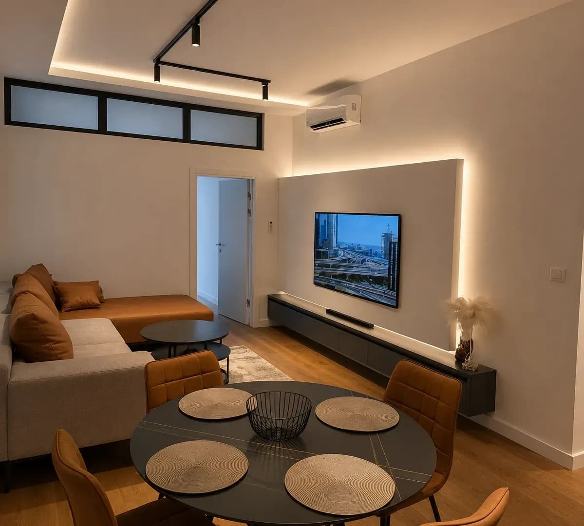 Prodaja, Stan, 77m2, Soho City, Bar