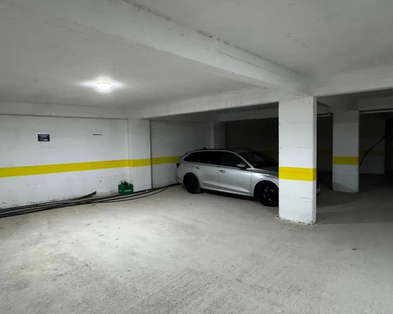 Prodaja, Parking/Garaža, 18m2, Lazi, Budva