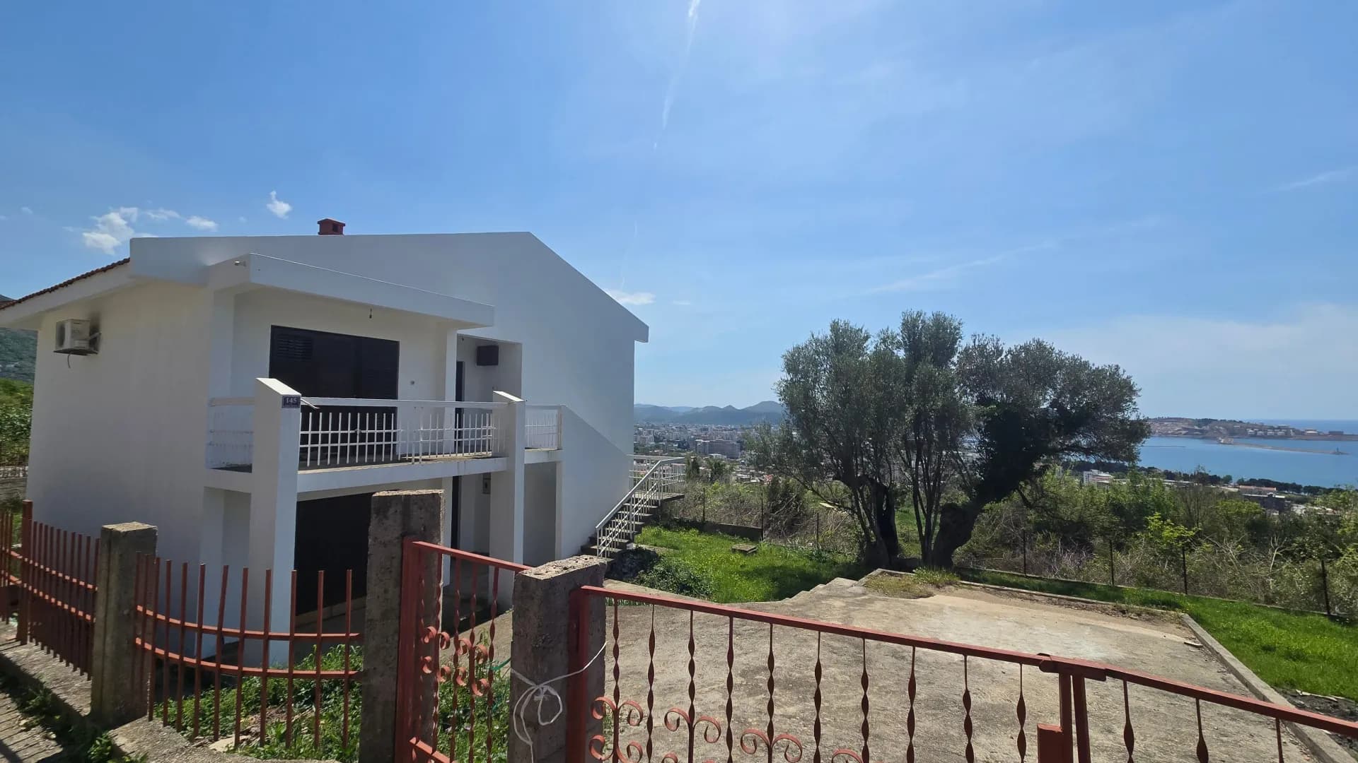 Prodaja, Kuća ili Vila, 272m2, Šušanj, Bar