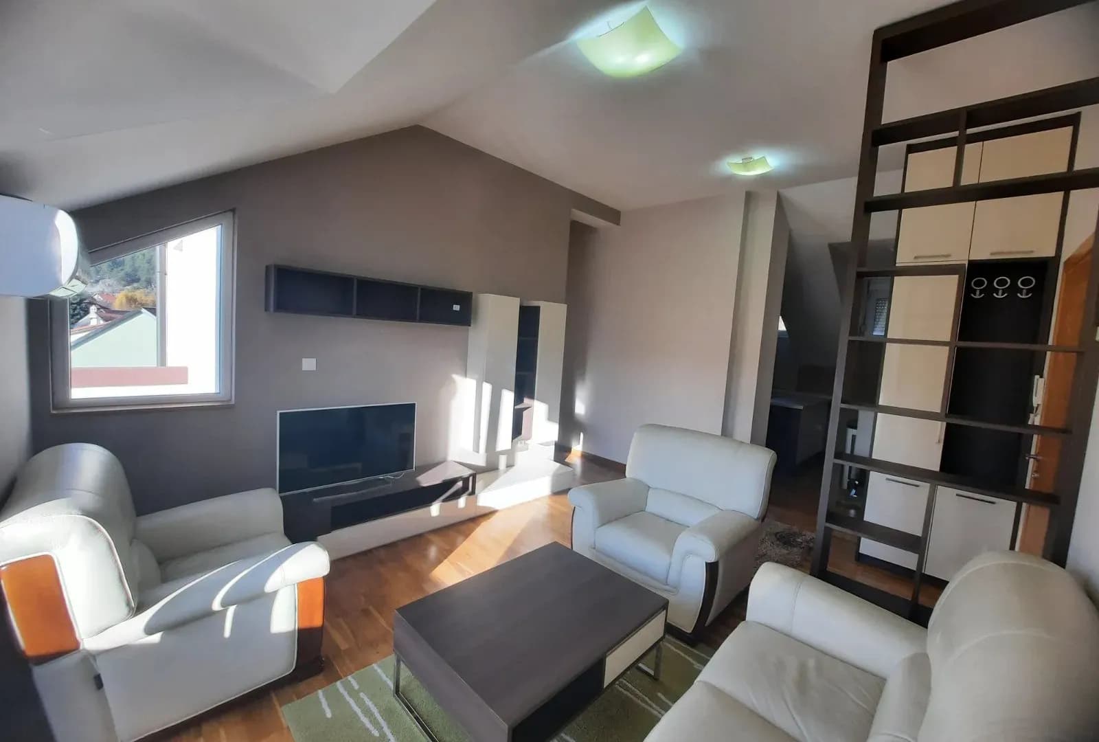 Prodaja, Stan, 62m2, Centar, Cetinje