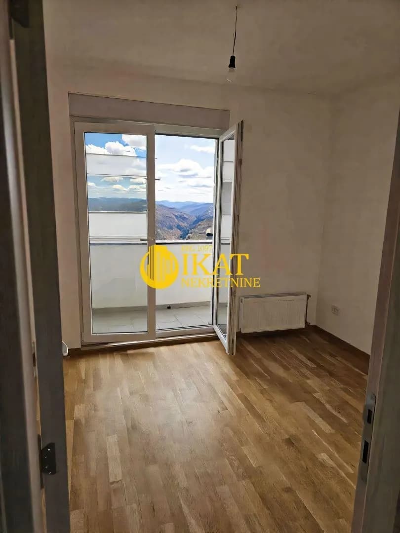 Prodaja, stan 55 m2, Centar, Stara Pazova, Sremski Okrug