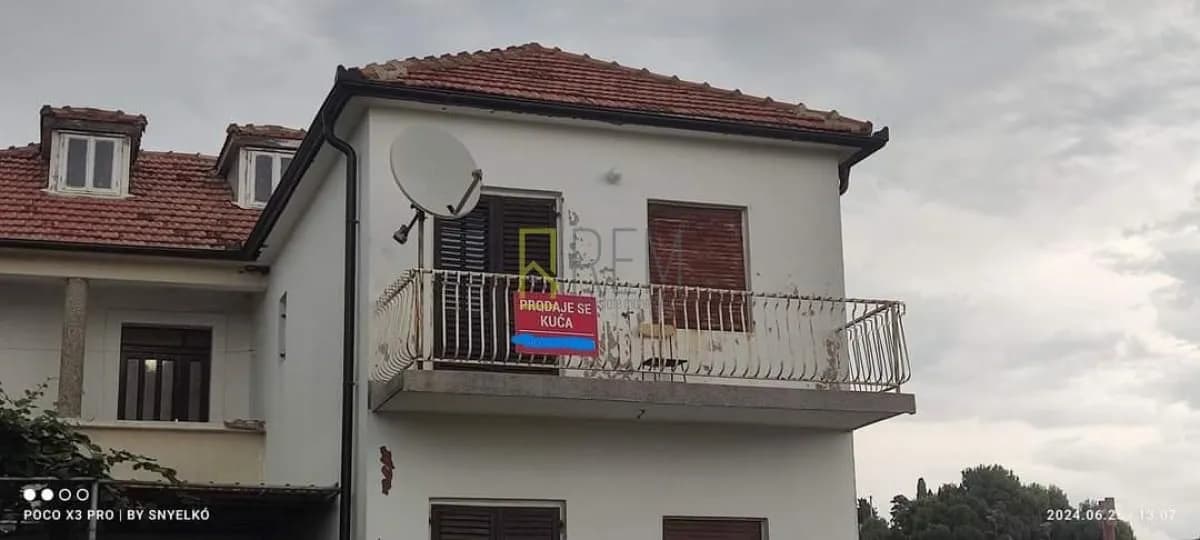 Kuća u Ulcinju, liman