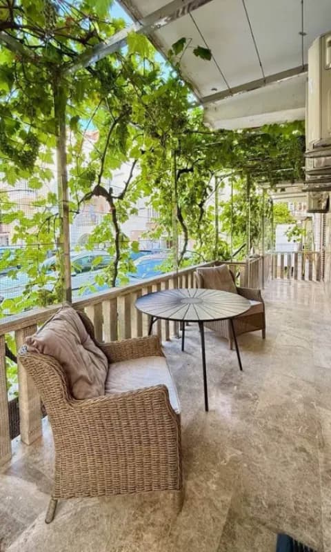Large apartment for sale in Budva.