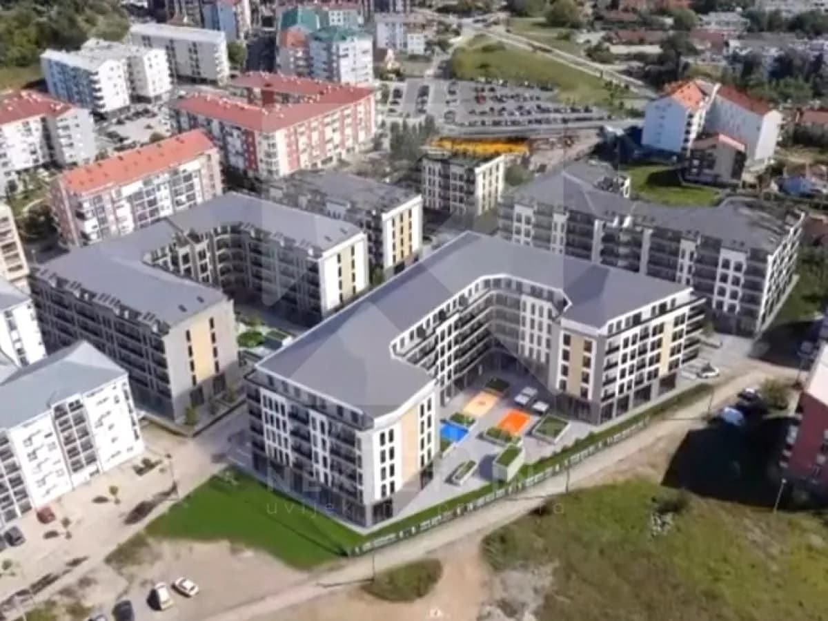 Prodaja, Trosoban stan, Podgorica, Ljubović, 120m2