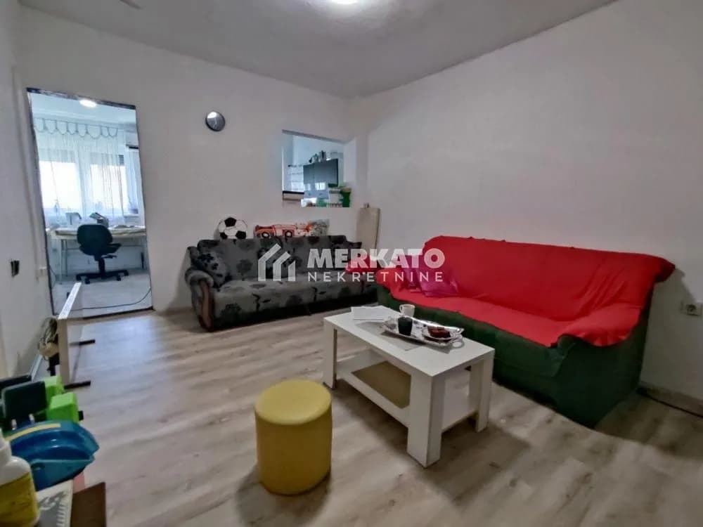 Prodaja, stan 61 m2, Širi Centar, Zrenjanin, Srednje-Banatski Okrug