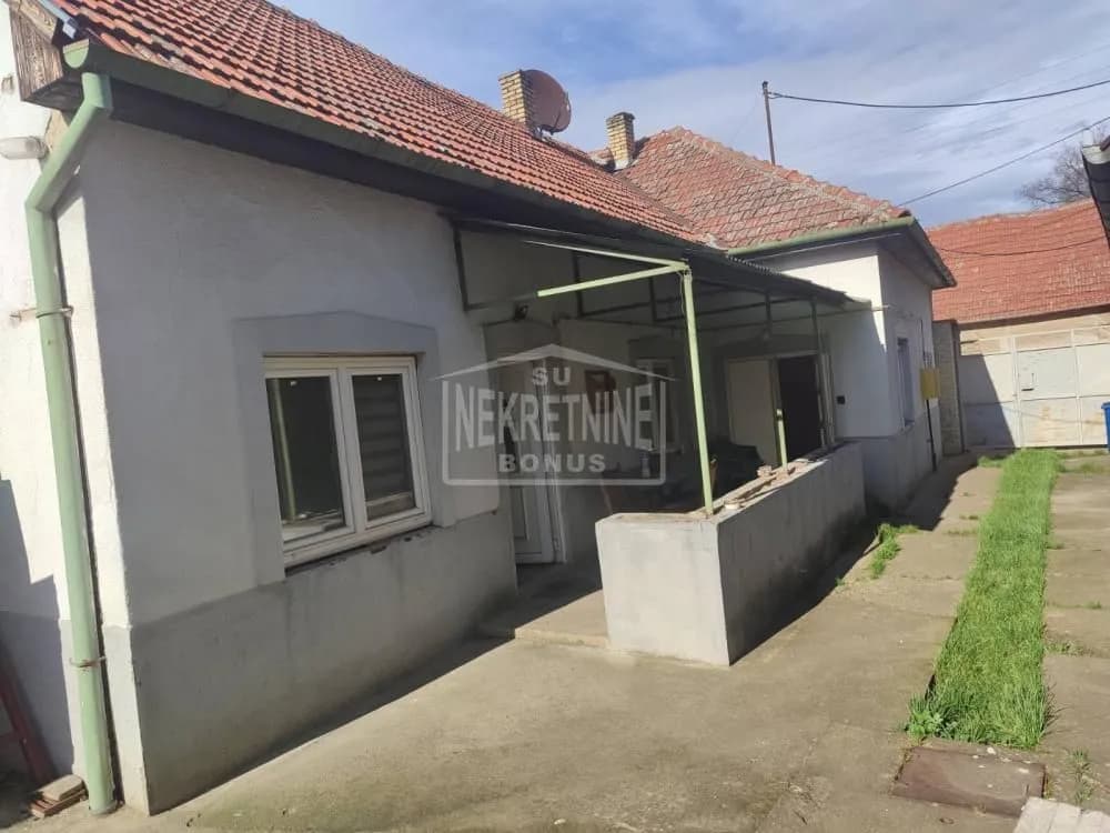 Prodaja, kuća 170 m2, Gat, Subotica, Severno-Bački Okrug