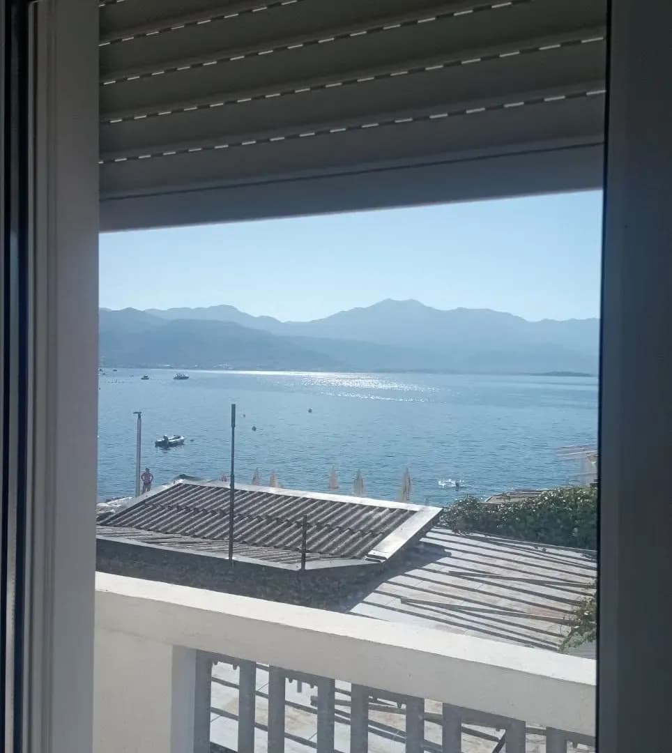 Mini-hotel na prvoj liniji mora - Herceg Novi