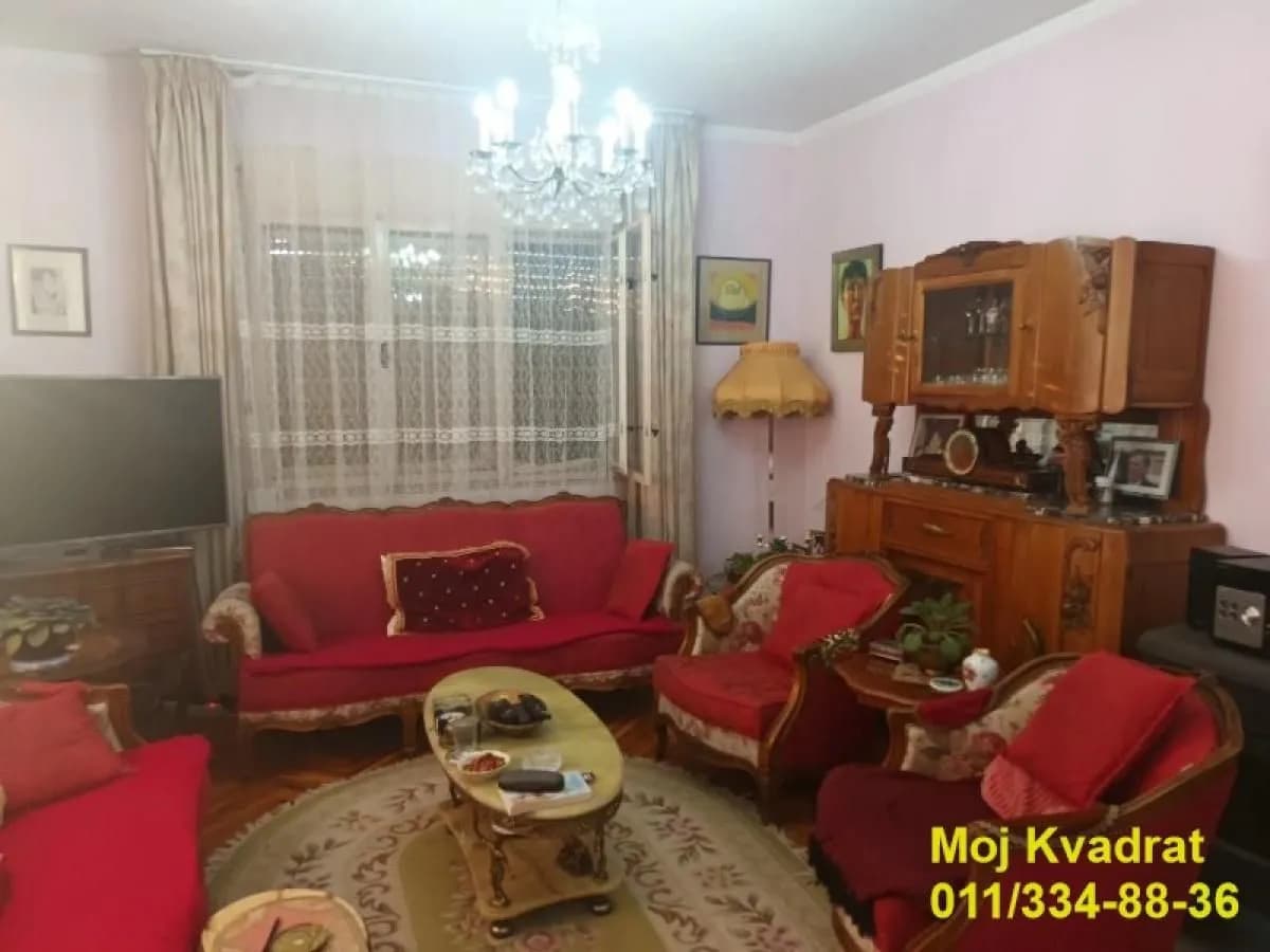 Stara Pazova, Nova Pazova - Kneza Mihaila, 431m2