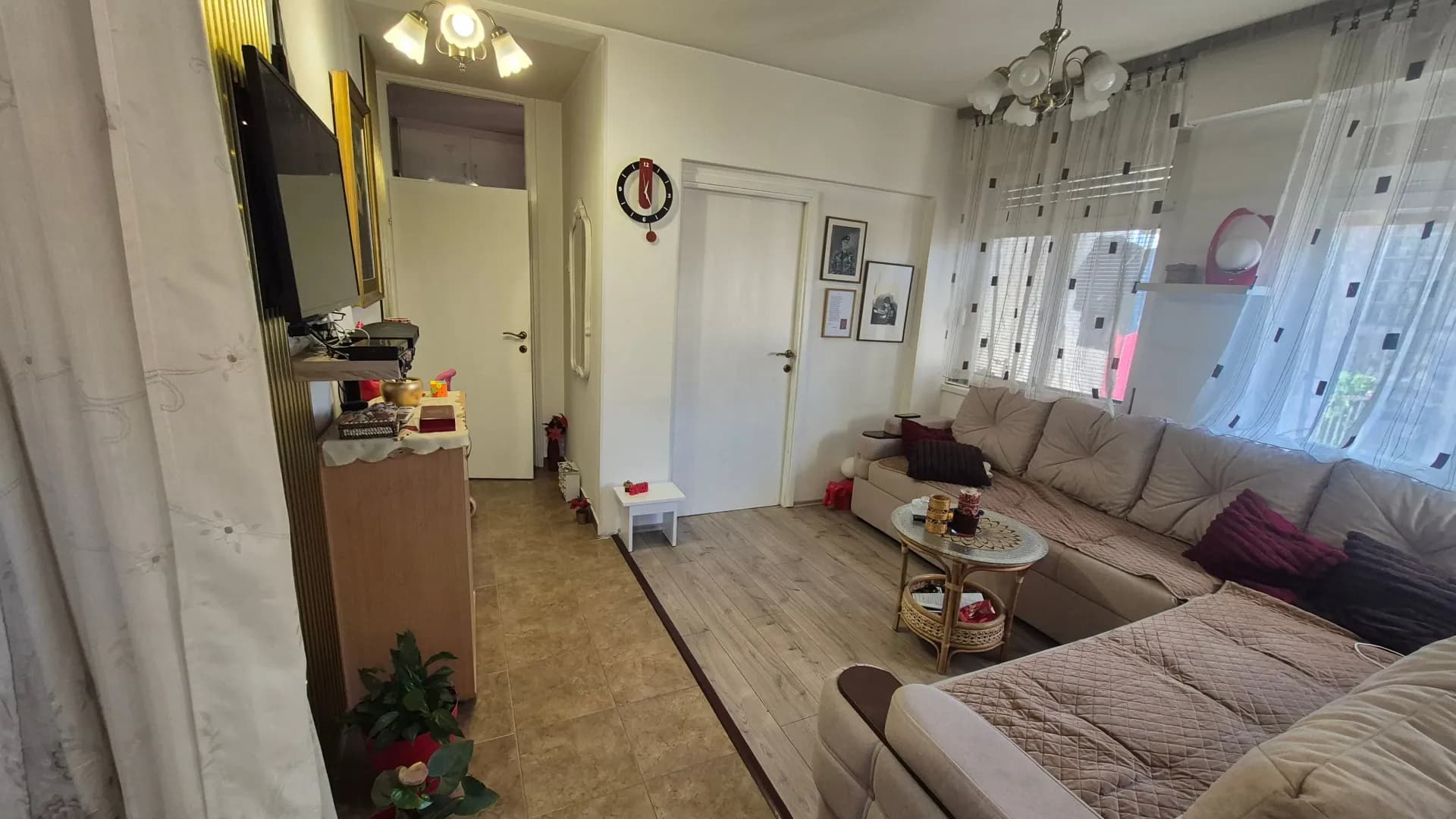 Prodaja, Stan, 95m2, Centar, Nikšić