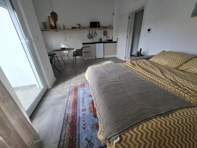 Izdavanje, garsonjera u Šušnju od 35 m2 400,00e