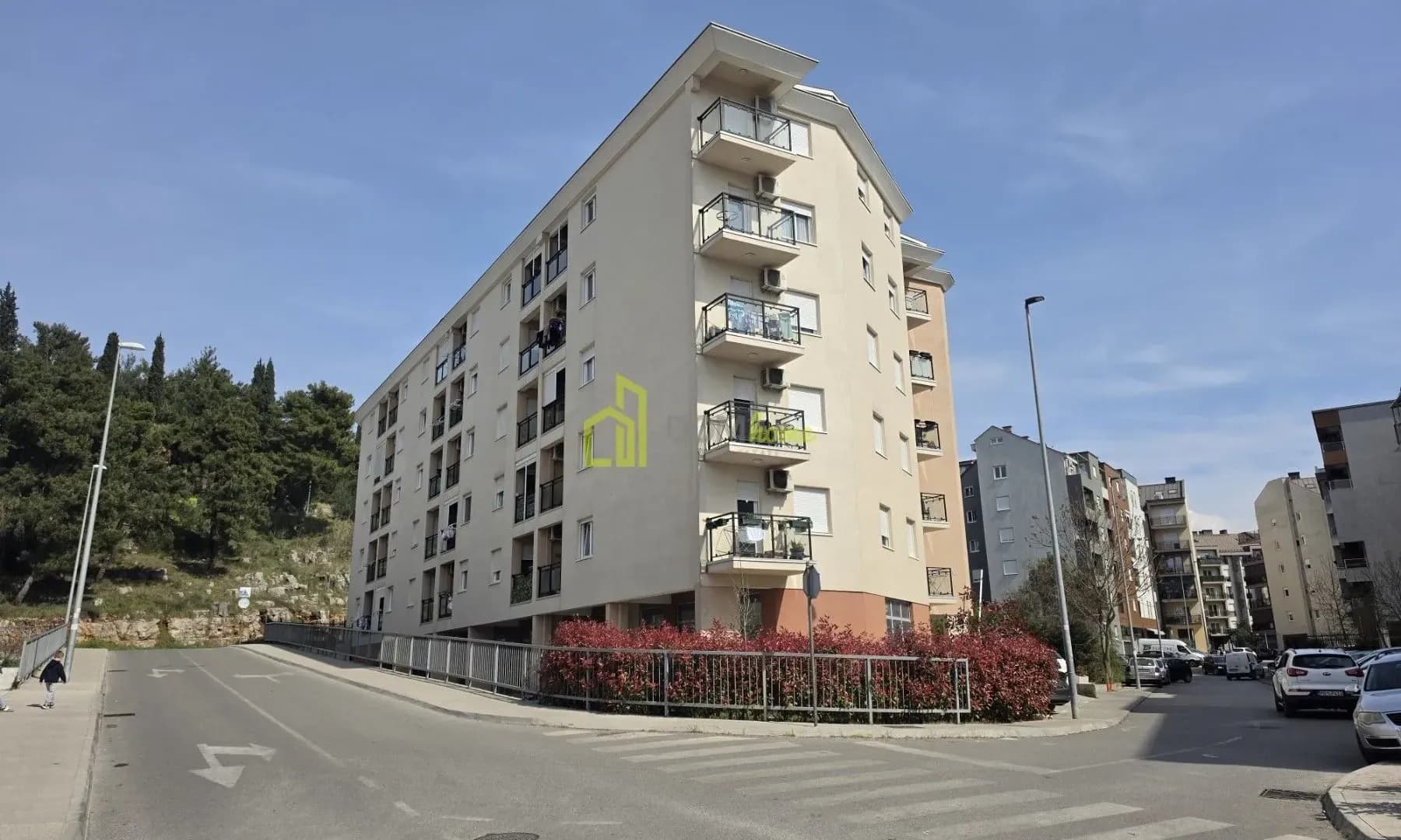 Magacinski prostor 80m2, Ljubović