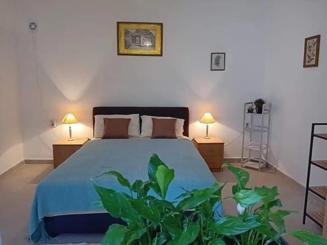 Two properties for sale 200m from the sea in Kumbor