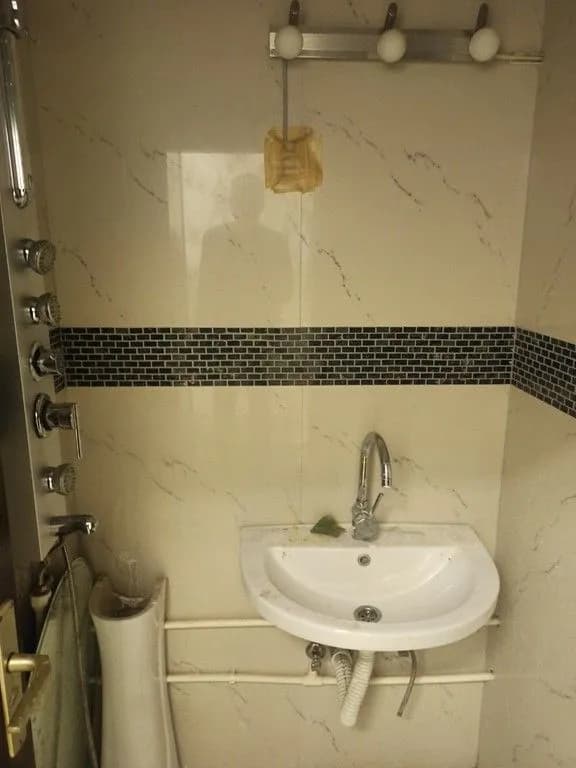 Prodaja, Poslovni prostor, 125m2, Blok 5, Podgorica