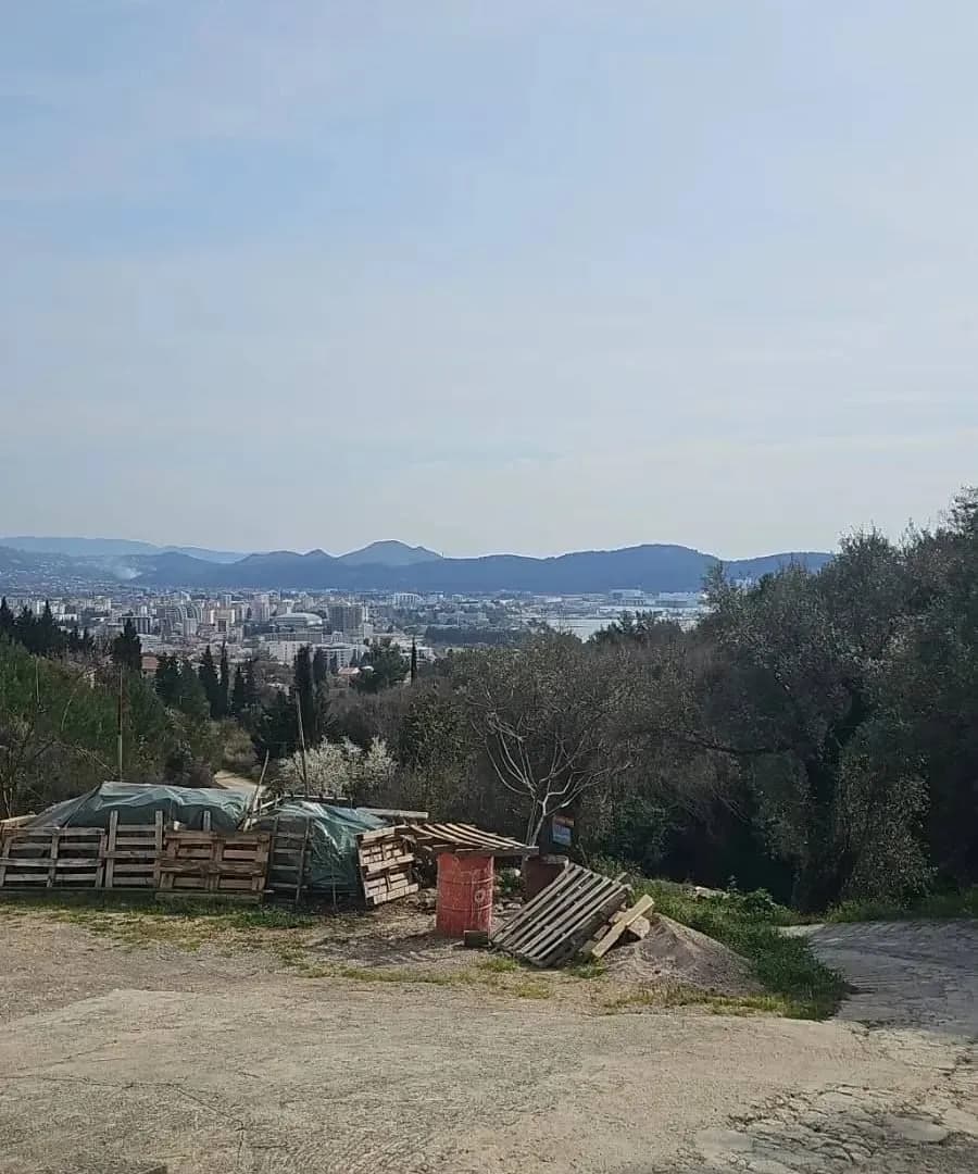 Prodaja, Kuća ili Vila, 74m2, Centar, Bar
