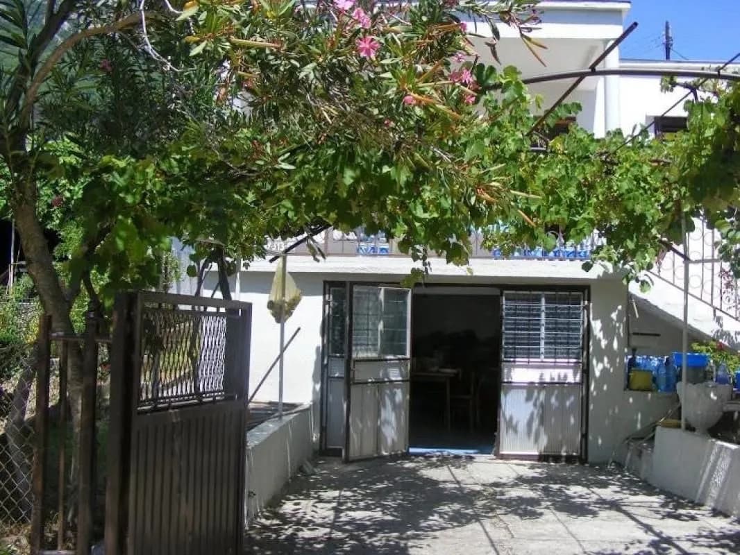 House for sale in Šušanj, Bar.