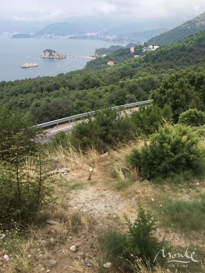 Odlična investicijska parcela — s pogledom na more u Blizikućama, Budva