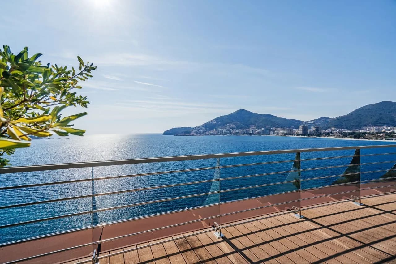 Prodaja, Kuća ili Vila, 170m2, Dukley Gardens, Budva