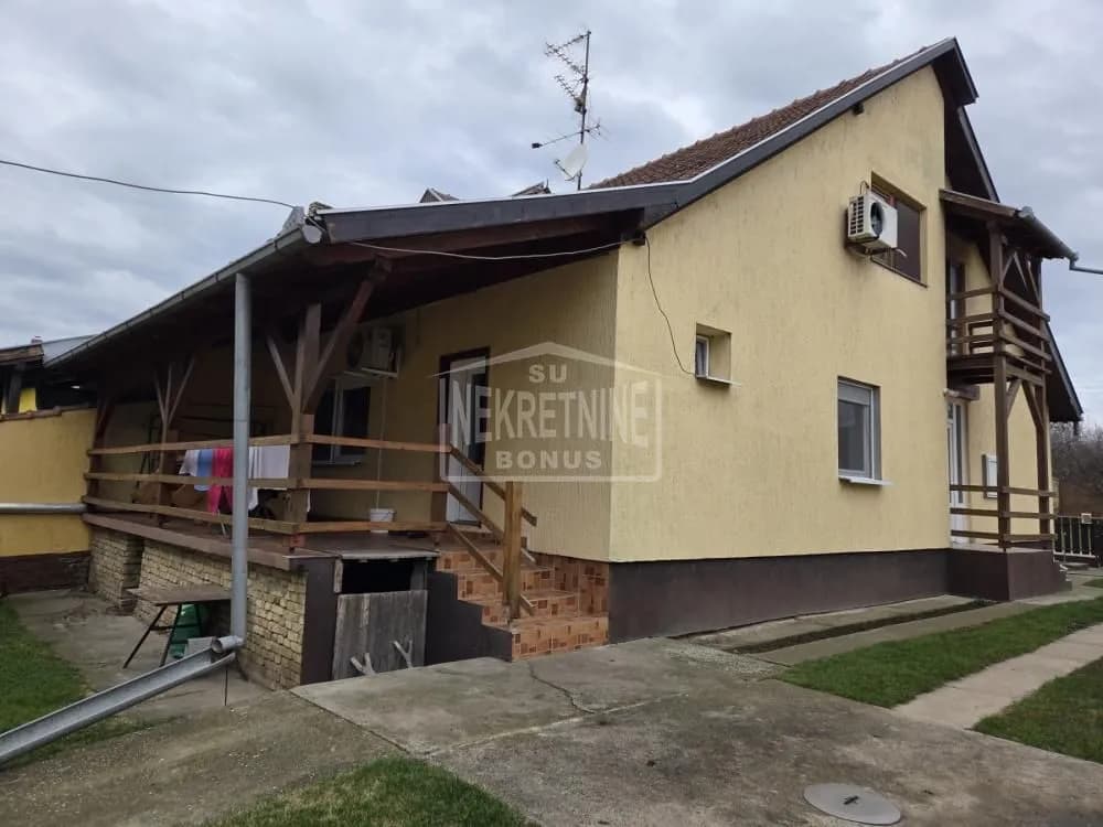 Prodaja, kuća 170 m2, Bajmok, Subotica, Severno-Bački Okrug