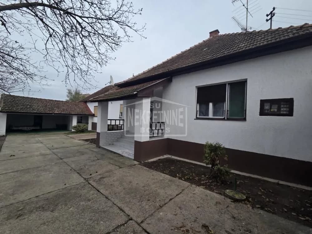 Prodaja, kuća 220 m2, Bajmok, Subotica, Severno-Bački Okrug