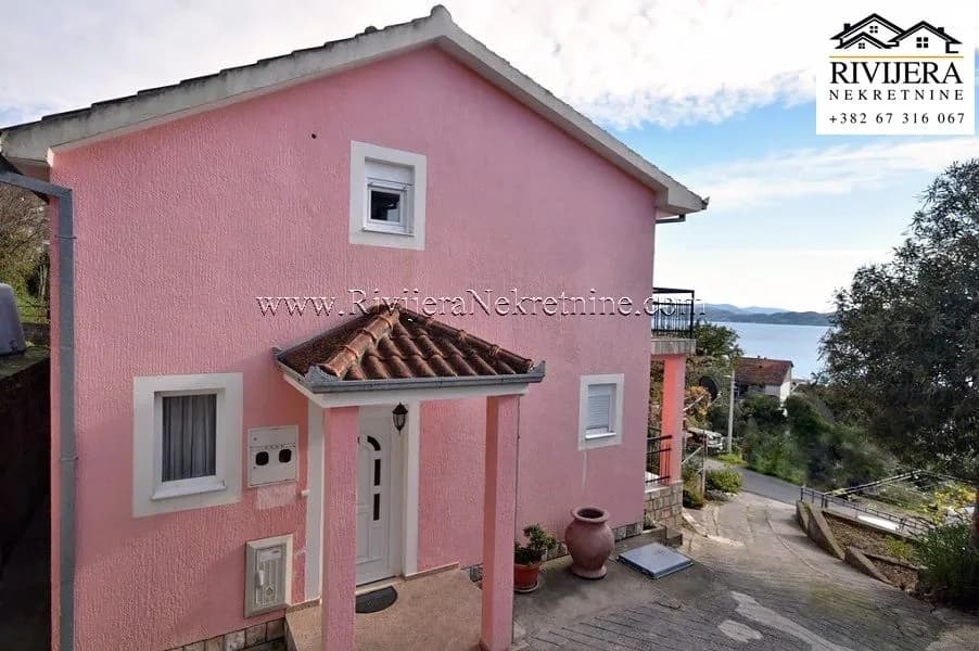 Kuca sa pogledom na more Baosici Herceg Novi