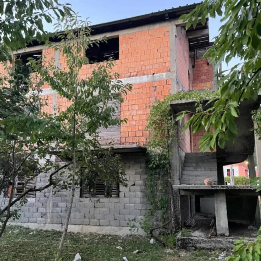 Prodaja, Kuća ili Vila, 330m2, Cetinje