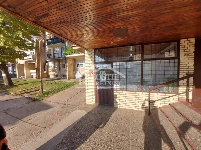 Prodaja, lokal 10 m2, Centar, Smederevo, Podunavski Okrug