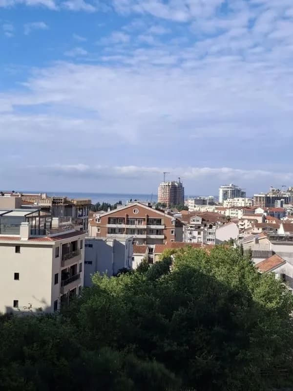 1 bedroom apartment with sea view in Budva (Lazi)
