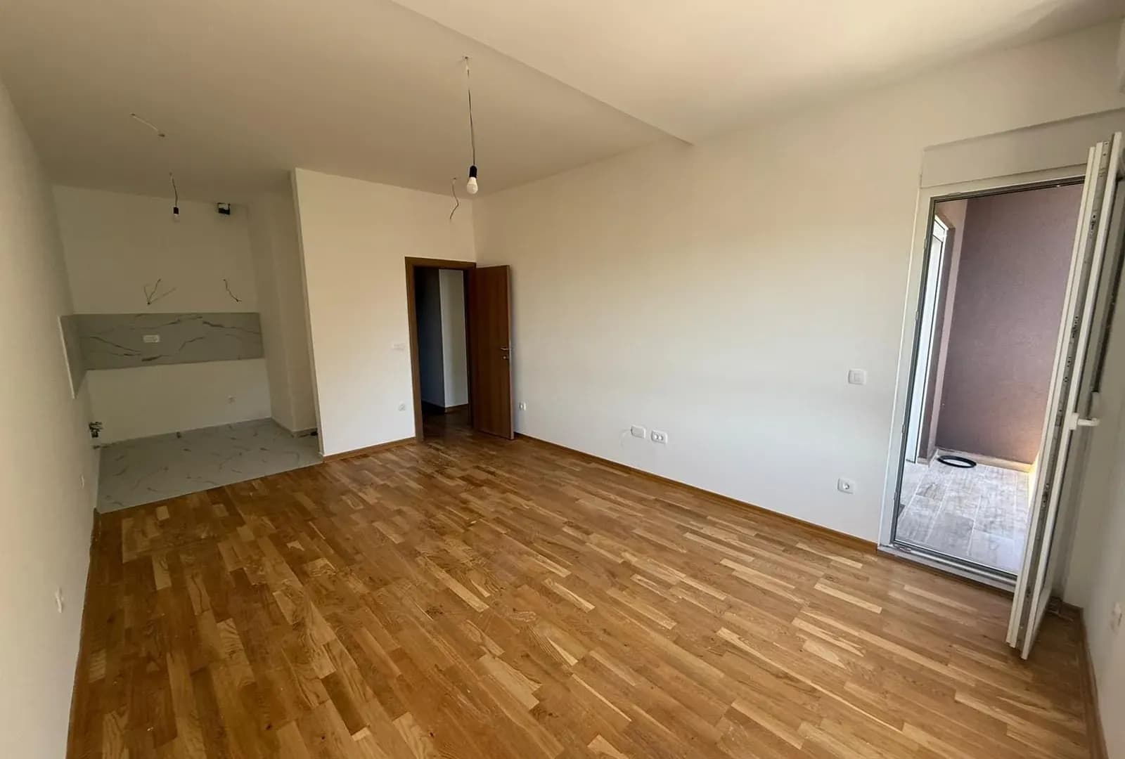 Prodaja, Stan, 46m2, Lazi, Budva