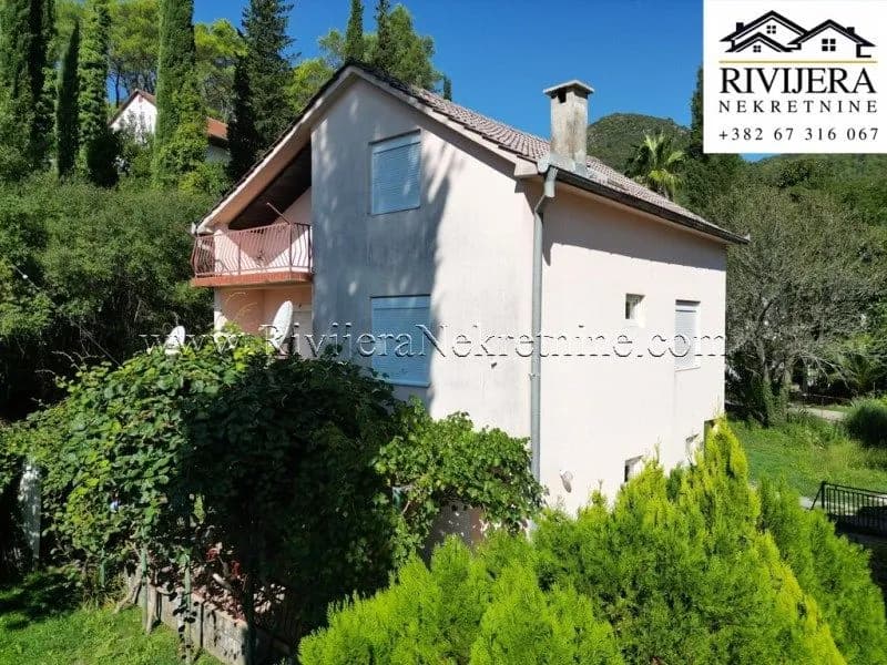 Porodicna kuca Herceg Novi Sutorina