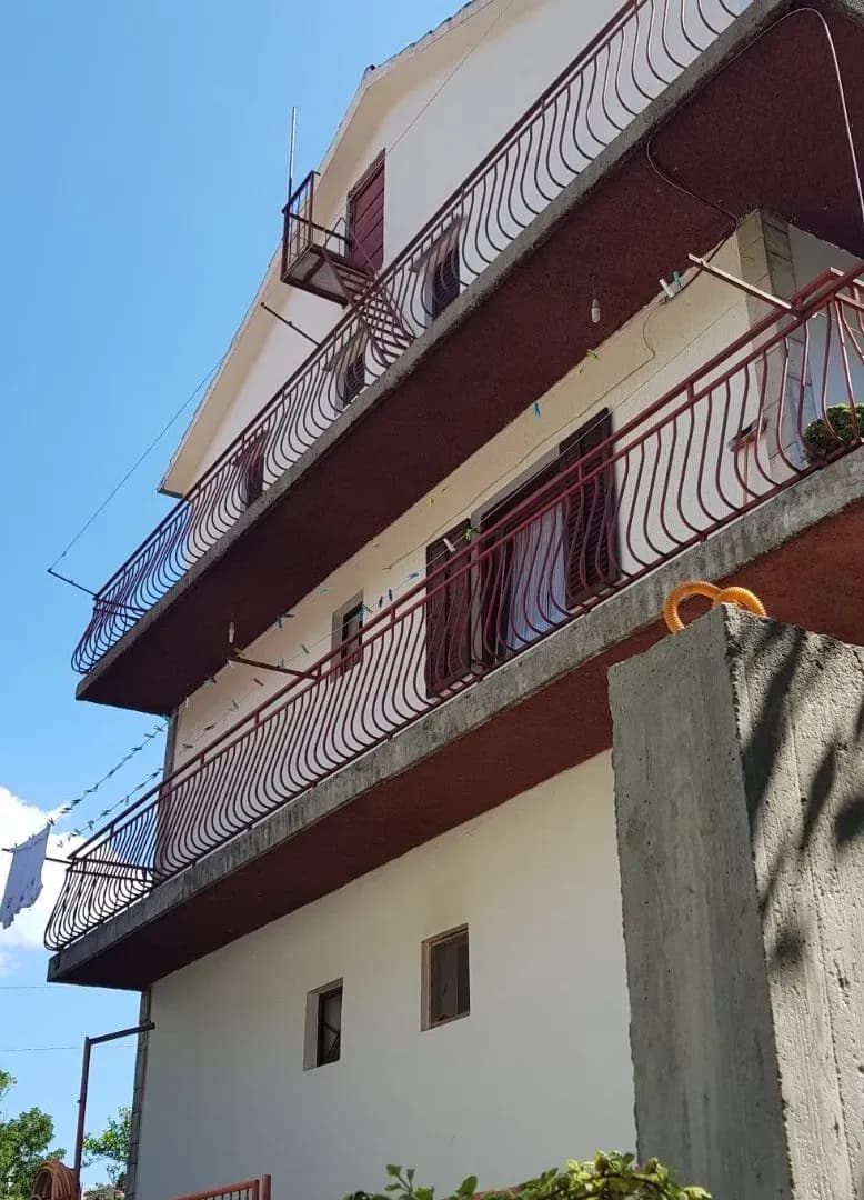 Kuca Herceg Novi 350m2