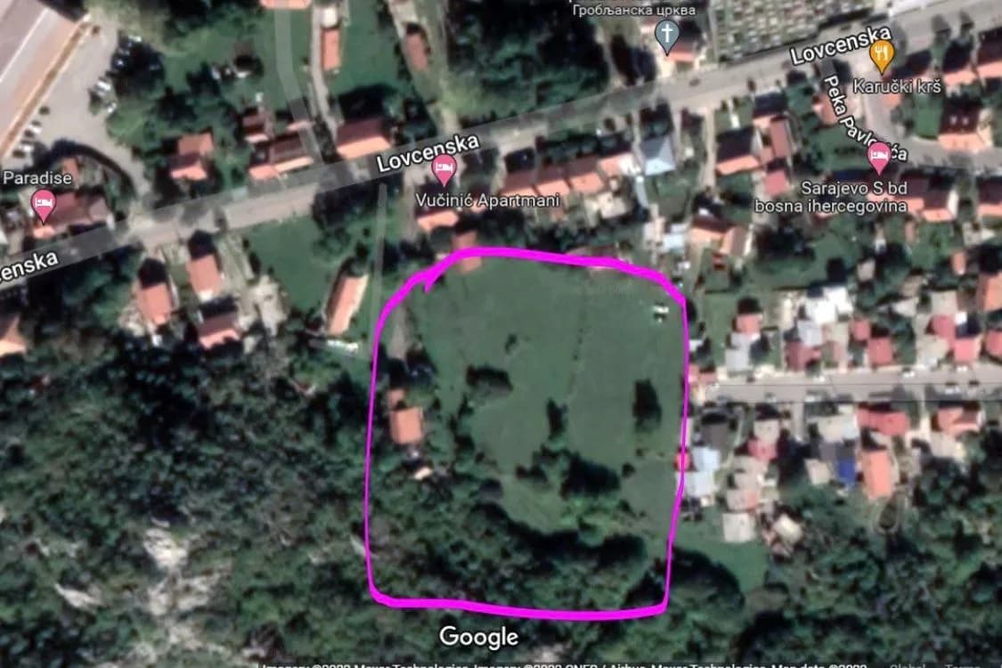 Urbanizovano zemljište na prodaju Cetinje 8000m2