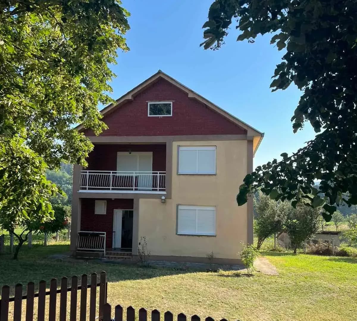 Prodaja, Kuća ili Vila, 180m2, Centar, Valjevo