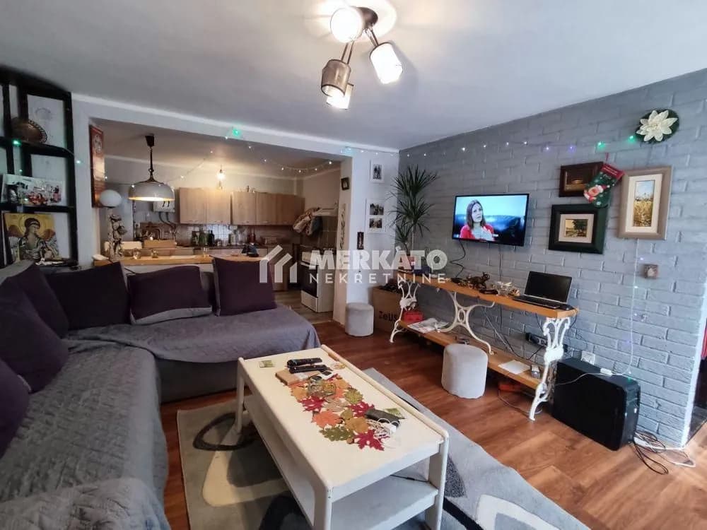 Prodaja, kuća 94 m2, 4. Juli, Zrenjanin, Srednje-Banatski Okrug