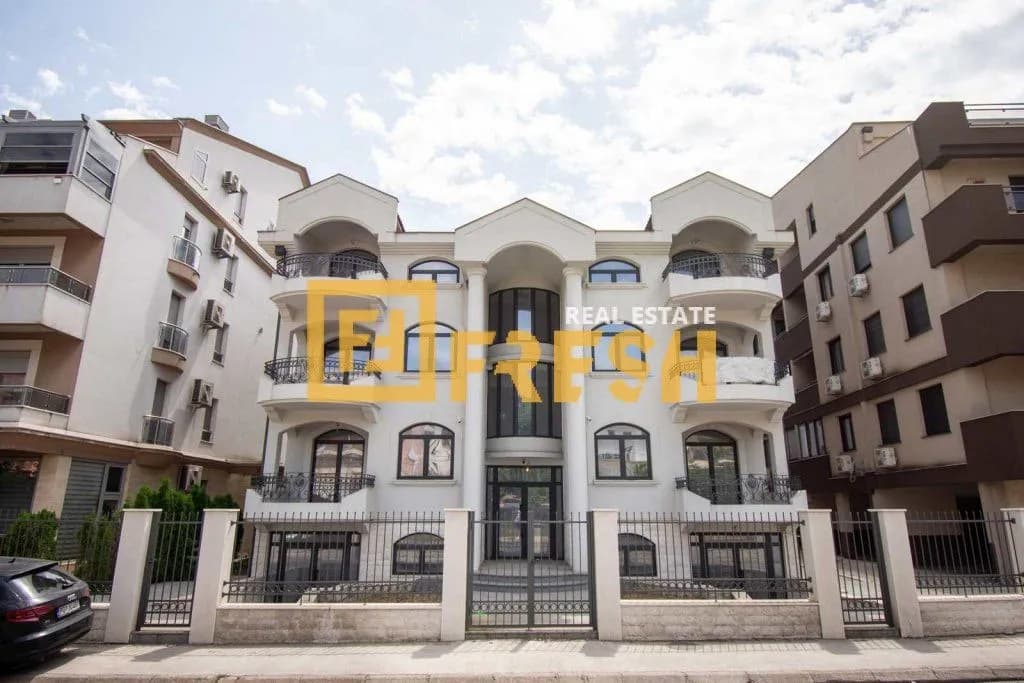 Poslovni prostor, 110m2, Momišići, Prodaja