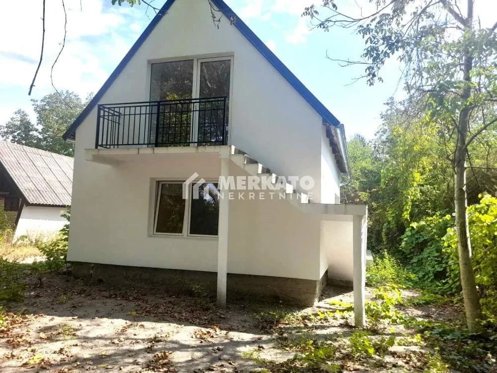 Prodaja, vikendica 92 m2, Perlez, Zrenjanin, Srednje-Banatski Okrug