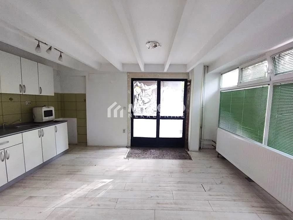 Prodaja, lokal 70 m2, Lesnina, Zrenjanin, Srednje-Banatski Okrug