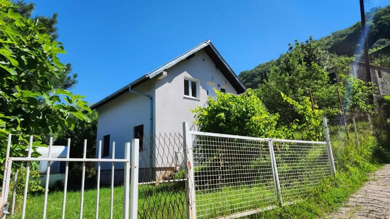 92 m2 house for sale in Igalo (Herceg Novi)