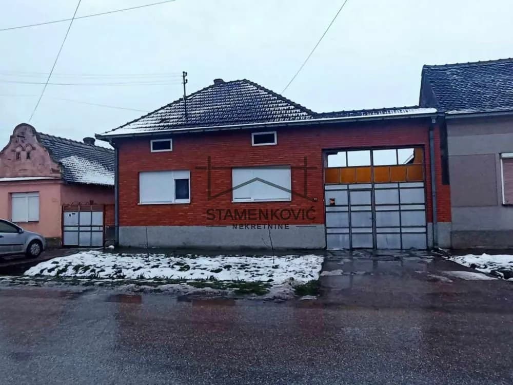 Prodaja, kuća 187 m2, Kuzmin, Sremska Mitrovica, Sremski Okrug