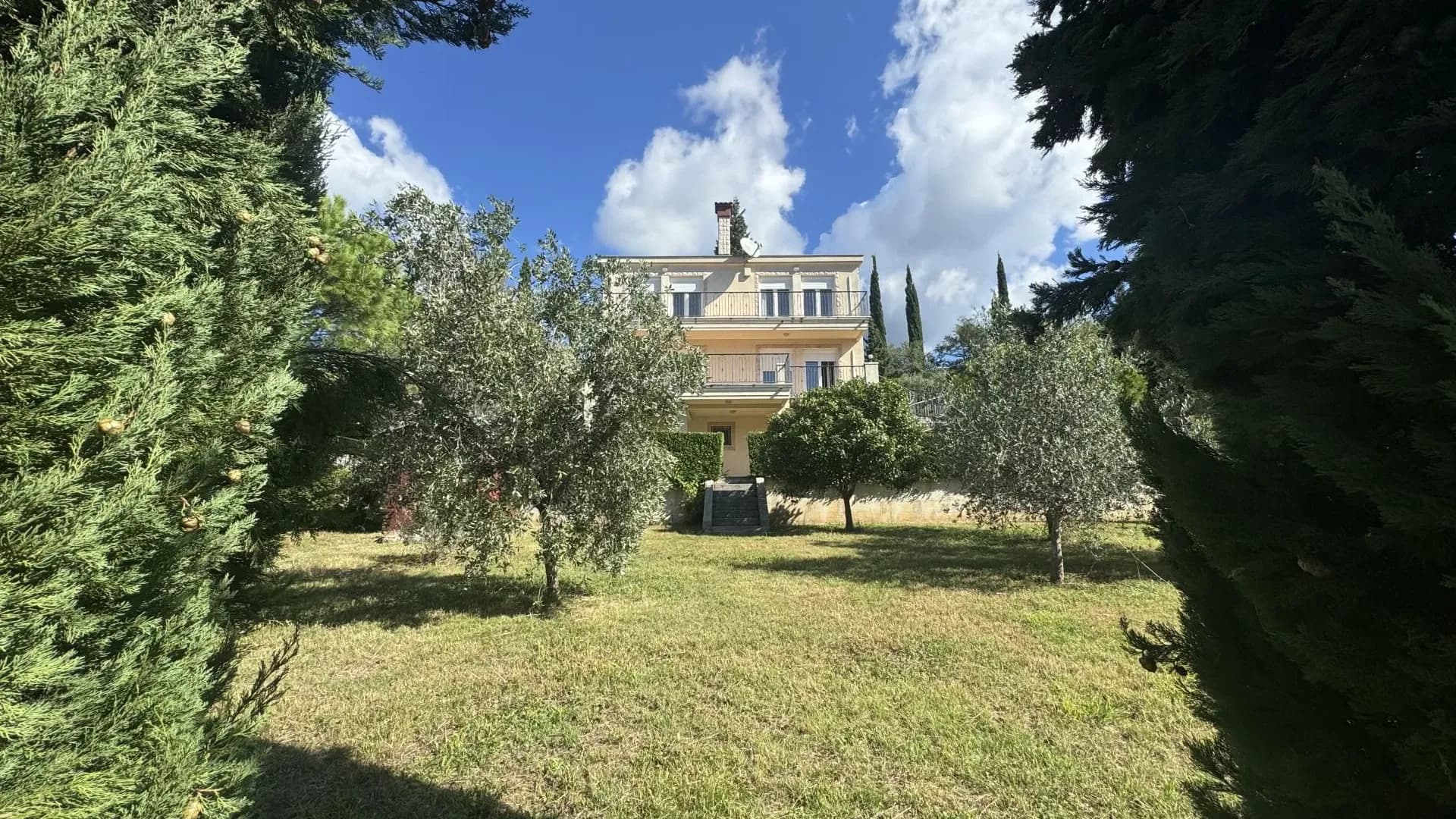Kuća sa panoramskim pogledom na more i planine u naselju Mojdež, HN