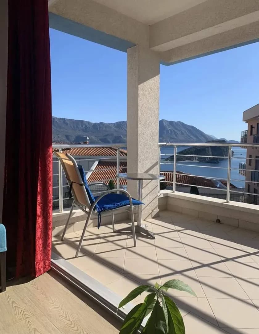 Prodaja, Stan, 64m2, Centar, Budva